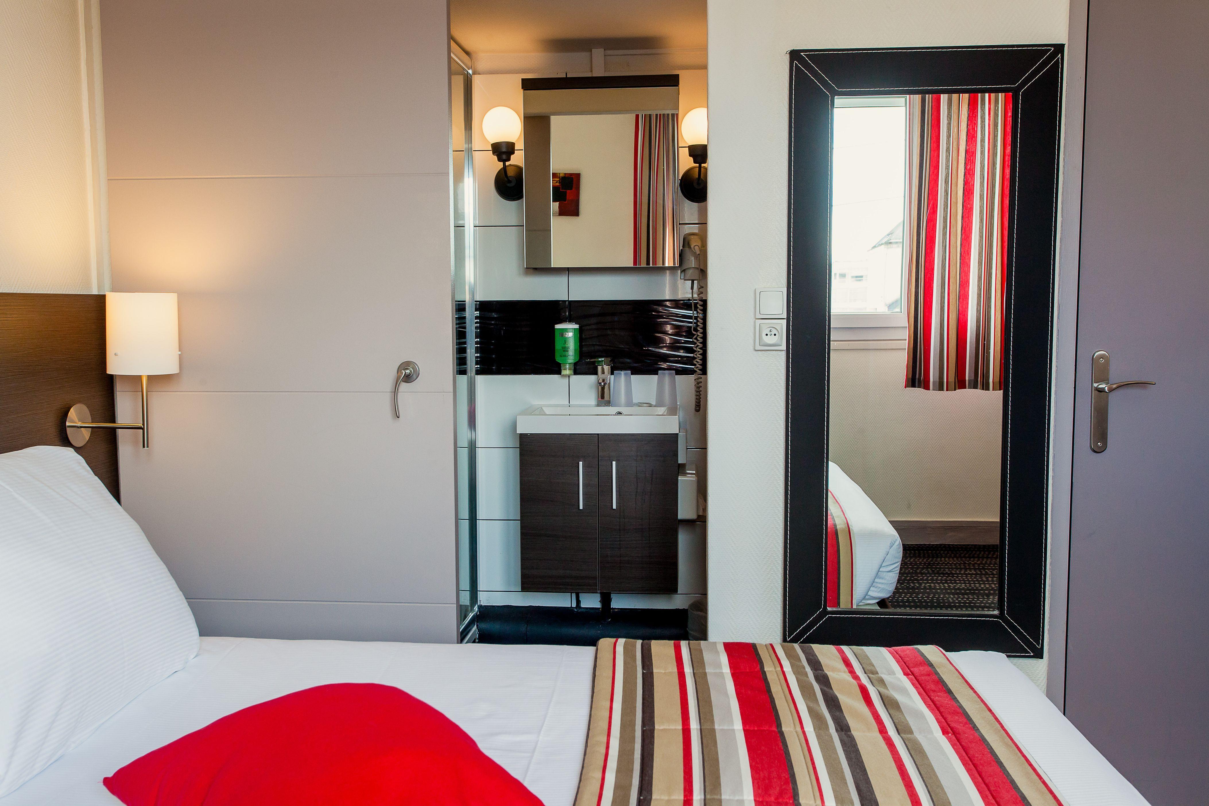 The Originals City, Hotel De L'Europe, Saint-Nazaire Exteriör bild
